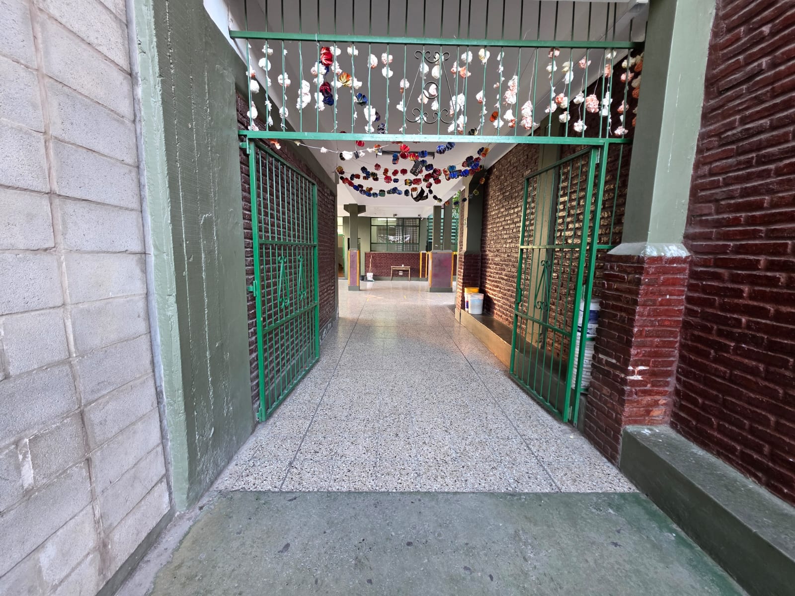 Patio del Nivel Secundario